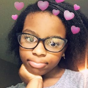 Meet your Posher, Markaylar